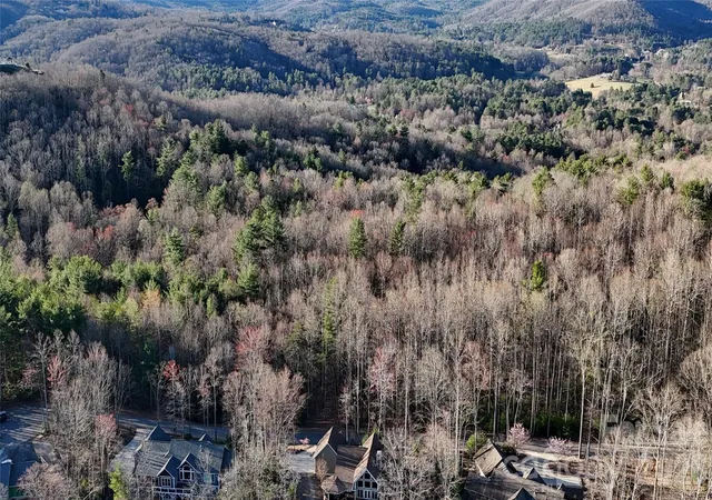 2nd image of Lot 10 Tomahawk Trl, Hendersonville, NC 28739 | MLS# 4404967