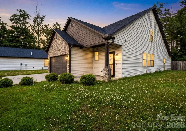 Photo 3 of Single family home for sale at 198 N River Rd, Fletcher, NC 28732 | MLS# 4404977 | Listing updated on 2026-08-26