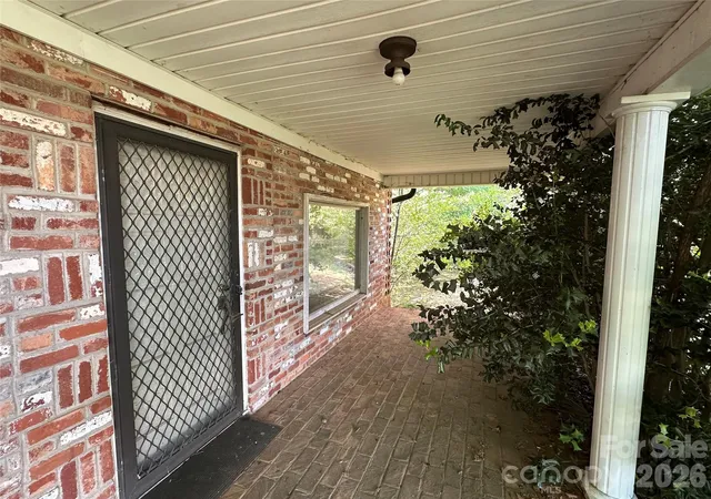 Photo 3 of Single family home for sale at 572 Ledbetter Rd, Spindale, NC 28160 | MLS# 4404985 | Listing updated on 2026-09-21