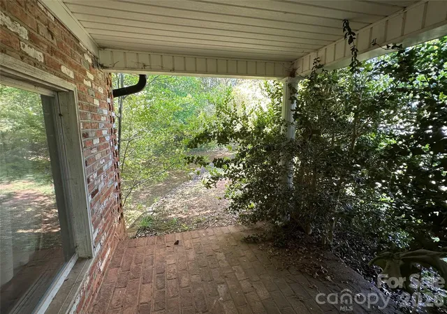 Photo 4 of Single family home for sale at 572 Ledbetter Rd, Spindale, NC 28160 | MLS# 4404985 | Listing updated on 2026-09-21