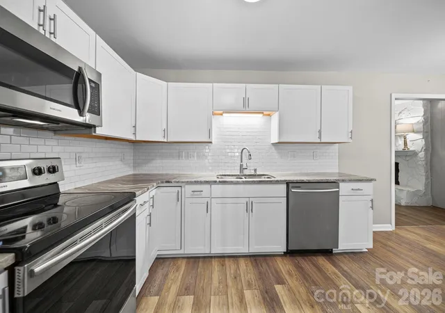 Photo 4 of Single family home for sale at 619 Cedarwood Dr, Monroe, NC 28112 | MLS# 4404997 | Listing updated on 2026-09-11