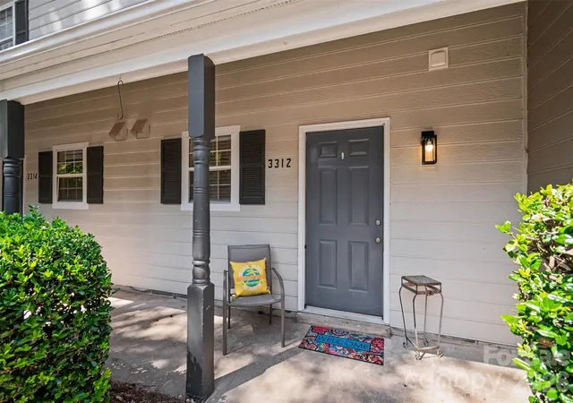 Photo 2 of Condo for sale at 3312 Heathstead Pl, Charlotte, NC 28210 | MLS# 4405000 | Listing updated on 2026-09-01