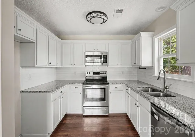 5th image of 1341 E Cannon Ave, Albemarle, NC 28001 | MLS# 4405005