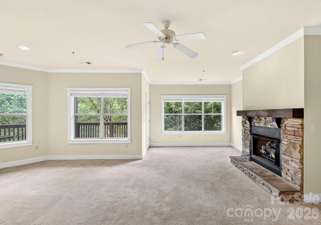4th image of 9 Kenilworth Knls #303, Asheville, NC 28805 | MLS# 4405032