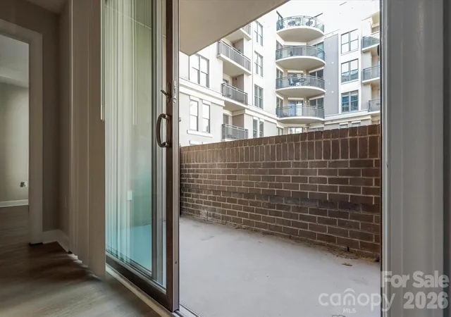 Listing Photo 2 - Condo for sale in building located at 718 W Trade St, Charlotte, NC 28202 - Unit #302