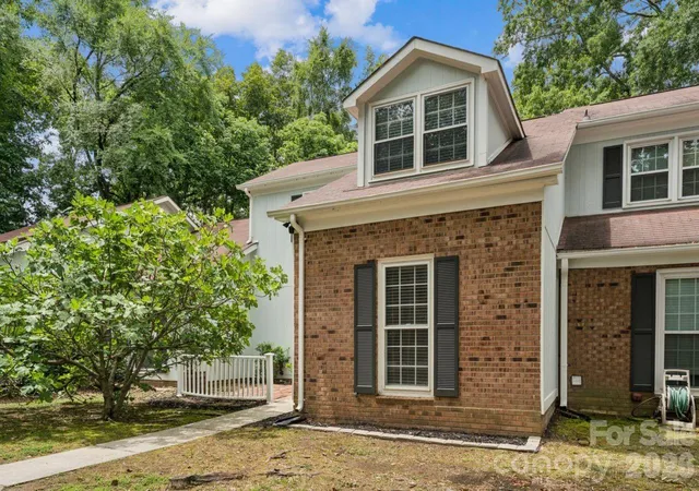 Photo 1 of Townhouse for sale at 11128 Sevilla Ct, Charlotte, NC 28226 | MLS# 4405077 | Listing updated on 2026-10-14