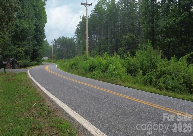 2nd image of 3804 Piedmont Rd, Morganton, NC 28655 | MLS# 4405095
