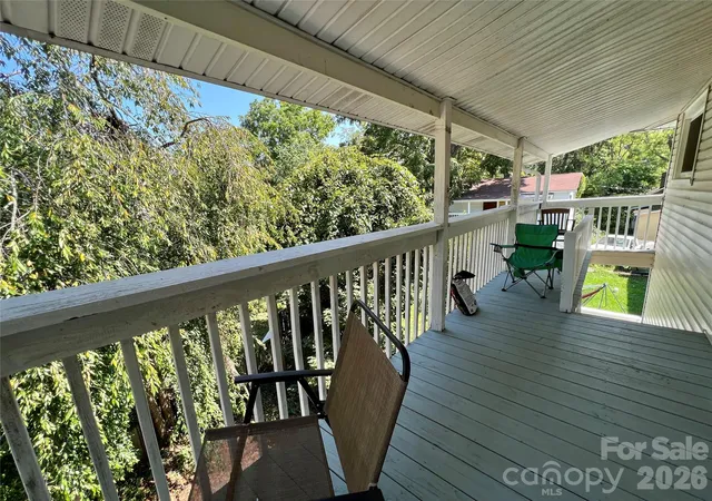 43rd image of 19 Saluda St, Asheville, NC 28806 | MLS# 4405098