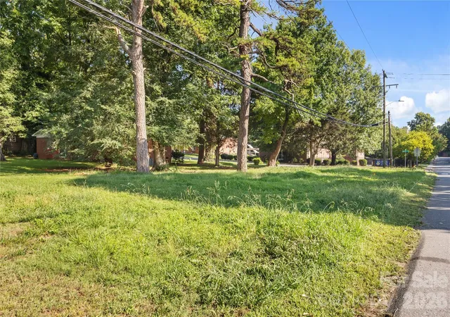 Photo 3 of Land for sale at 1301 Hateras Ave, Charlotte, NC 28216 | MLS# 4405104 | Listing updated on 2026-08-31