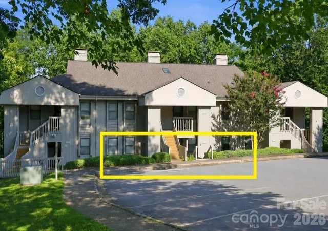 2nd image of 1503 Abbey Cir, Asheville, NC 28805 | MLS# 4405108