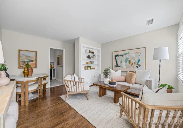 Photo 3 of Condo for sale at 419 Wakefield Dr #D, Charlotte, NC 28209 | MLS# 4405114 | Listing updated on 2026-08-12