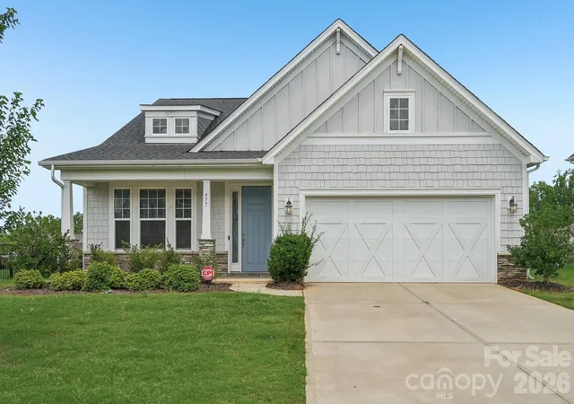 Photo 1 of Single family home for sale at 977 Bellegray Ln Nw, Concord, NC 28027 | MLS# 4405137 | Listing updated on 2026-09-03
