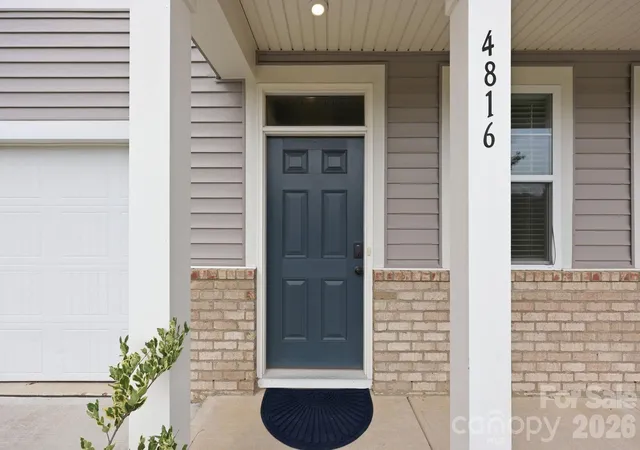 Photo 2 of Single family home for sale at 4816 Raspberry Knoll Dr, Charlotte, NC 28208 | MLS# 4405142 | Listing updated on 2026-09-12