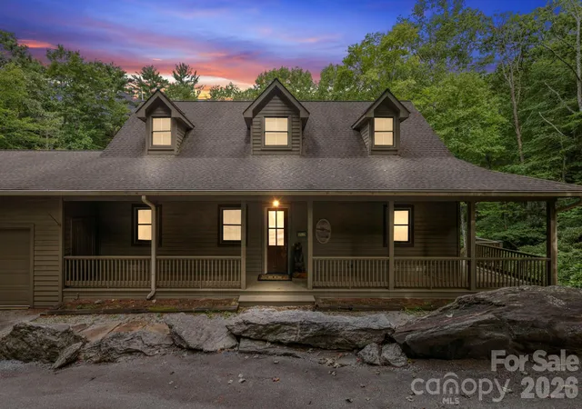 Photo 1 of Single family home for sale at 911 Buckberry Dr N, Sapphire, NC 28774 | MLS# 4405145 | Listing updated on 2026-08-02