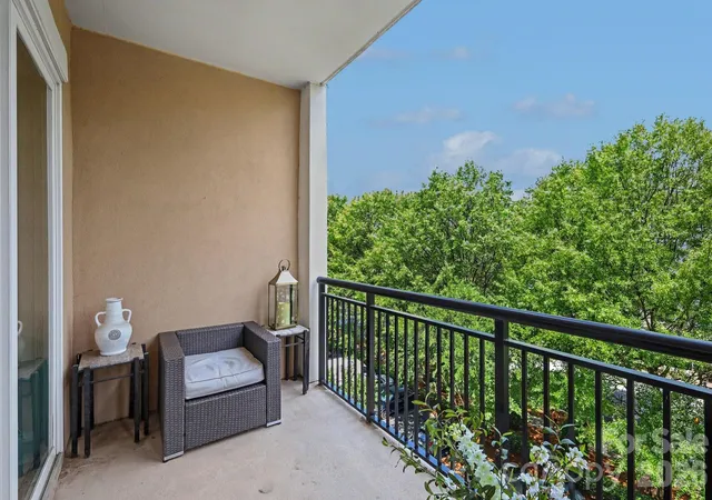 Photo 18 of Condo for sale at 4625 Piedmont Row Dr #417, Charlotte, NC 28210 | MLS# 4405163 | Listing updated on 2026-08-14