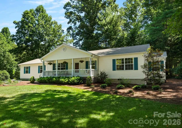 Photo 1 of Single family home for sale at 210 N Hillandale Dr Ext, East Flat Rock, NC 28726 | MLS# 4405168 | Listing updated on 2026-10-05