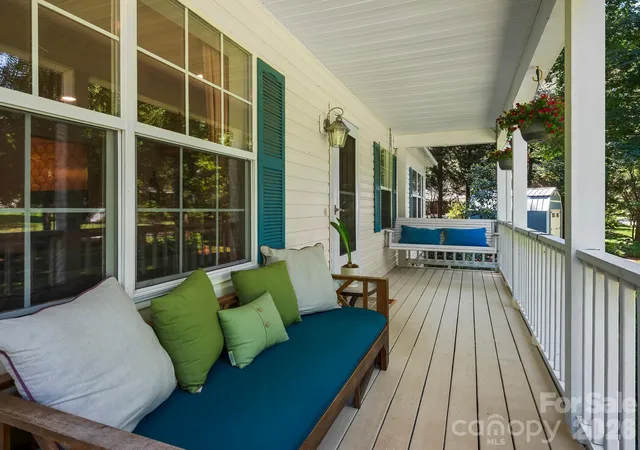 Photo 2 of Single family home for sale at 210 N Hillandale Dr Ext, East Flat Rock, NC 28726 | MLS# 4405168 | Listing updated on 2026-10-05