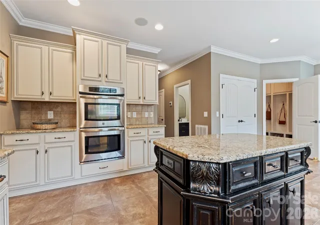 Photo 4 of Single family home for sale at 314 Stone Cliff Ln, Clover, SC 29710 | MLS# 4405243 | Listing updated on 2026-09-05