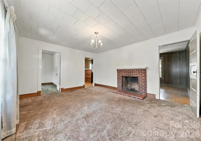 Photo 4 of Single family home for sale at 2529 Morganton Blvd, Lenoir, NC 28645 | MLS# 4405261 | Listing updated on 2026-09-30