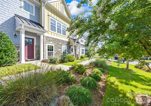 Photo 3 of Sale Pending at 12535 Bryton Ridge Pkwy, Huntersville, NC 28078 | MLS# 4405276 | Listing updated on 2026-09-07
