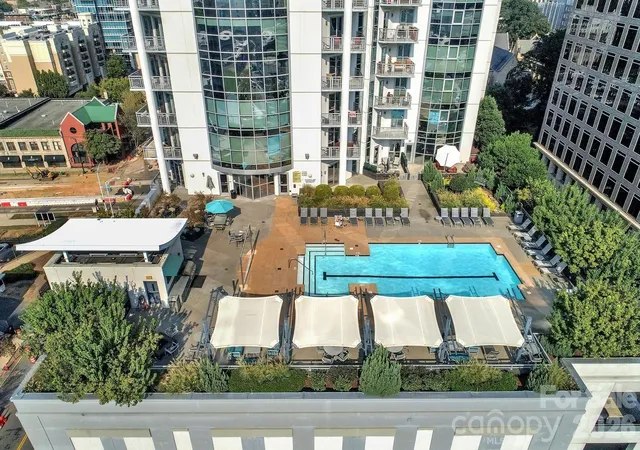Photo 1 of Condo for sale at 333 W Trade St #2701, Charlotte, NC 28202 | MLS# 4405279 | Listing updated on 2026-07-18