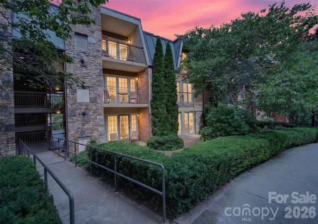 1st image of 325 Bowling Park Rd, Asheville, NC 28803 | MLS# 4405300