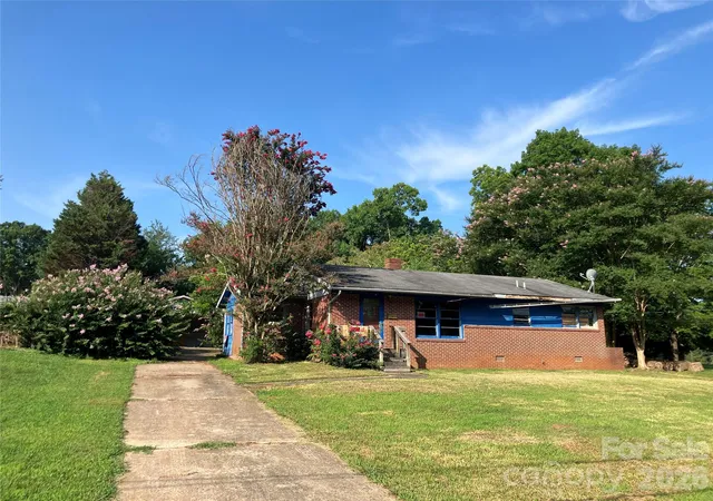 1st image of 123 Dalehurst Dr, Forest City, NC 28043 | MLS# 4405312