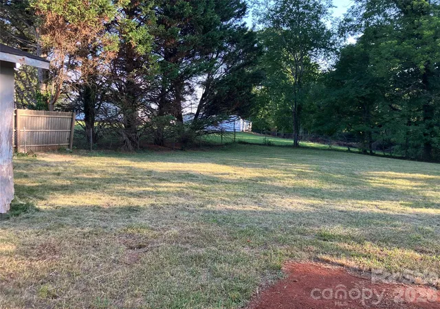 2nd image of 123 Dalehurst Dr, Forest City, NC 28043 | MLS# 4405312