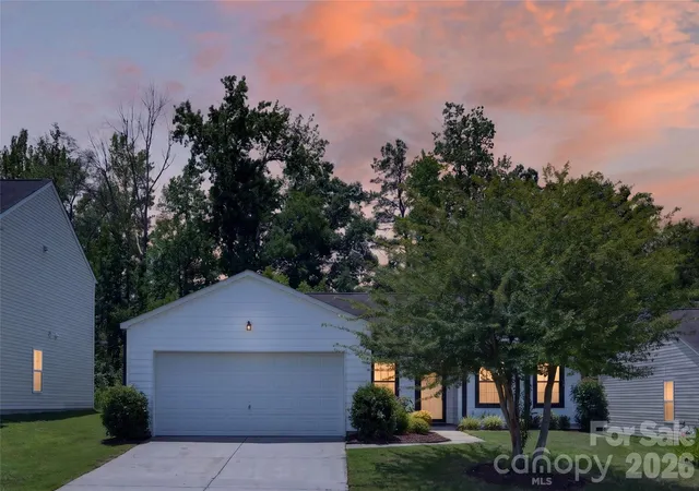 1st image of 10957 Dry Stone Dr, Huntersville, NC 28078 | MLS# 4405350