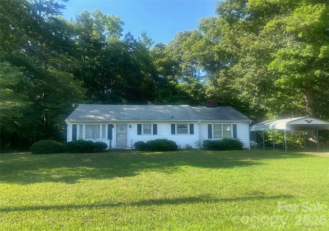 Photo 2 of Sale Pending at 159 Richard Dr, Winston Salem, NC 27107 | MLS# 4405372 | Listing updated on 2026-09-05