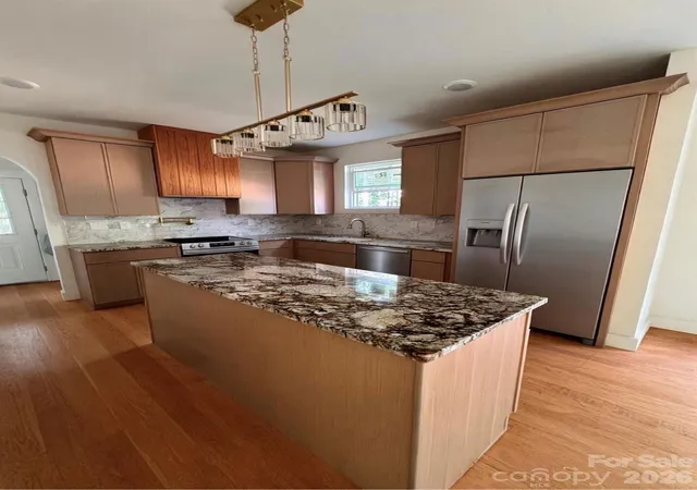 5th image of 641 Knollwood Cir, Albemarle, NC 28001 | MLS# 4405399