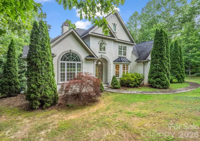 Photo 3 of Single family home for sale at 45 Brown Bear Ridge Trl, Zirconia, NC 28790 | MLS# 4405403 | Listing updated on 2026-09-21
