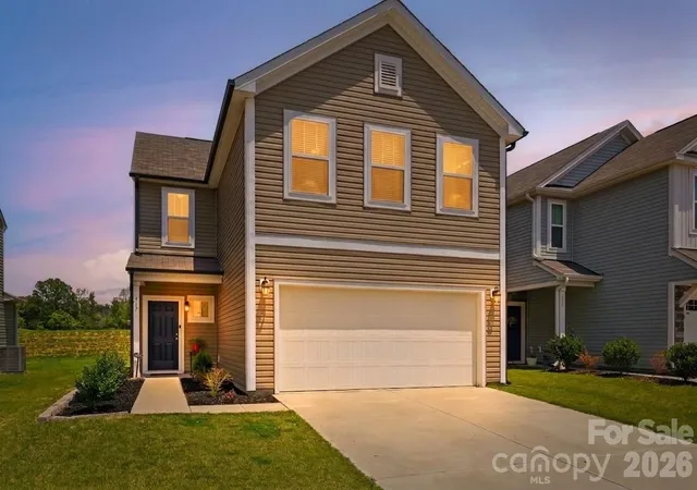 Photo 1 of Single family home for sale at 517 Willamette Dr, Salisbury, NC 28146 | MLS# 4405440 | Listing updated on 2026-09-29