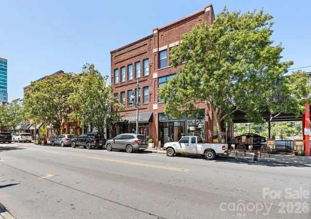 47th image of 57 Broadway St #A & 101, Asheville, NC 28801 | MLS# 4405443