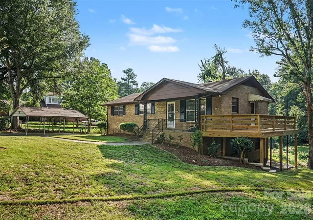 Photo 1 of Single family home for sale at 777 Springdale Ln, Gastonia, NC 28052 | MLS# 4405447 | Listing updated on 2026-08-20