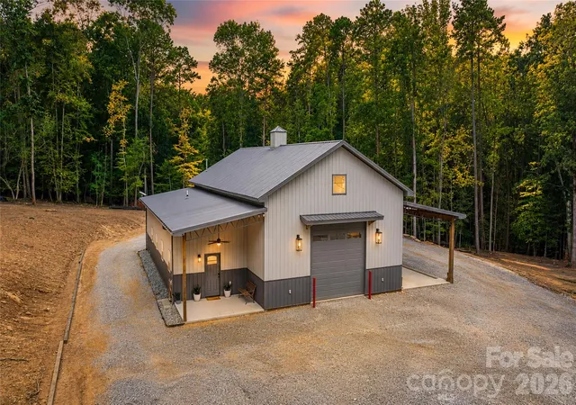 Photo 3 of Single family home for sale at 1147 Whispering Winds Dr, Catawba, NC 28609 | MLS# 4405476 | Listing updated on 2026-07-26