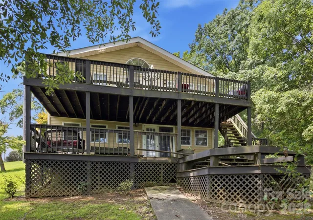 1st image of 146 Duck Cove Rd, Belmont, NC 28012 | MLS# 4405510