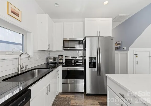 Photo 3 of Single family home for sale at 109 Portmanvilla Rd, Black Mountain, NC 28711 | MLS# 4405511 | Listing updated on 2026-10-05