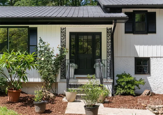 3rd image of 360 Pinners Cove Rd, Asheville, NC 28803 | MLS# 4405513