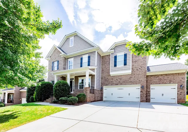2nd image of 404 E Waterlynn Rd, Mooresville, NC 28115 | MLS# 4405516
