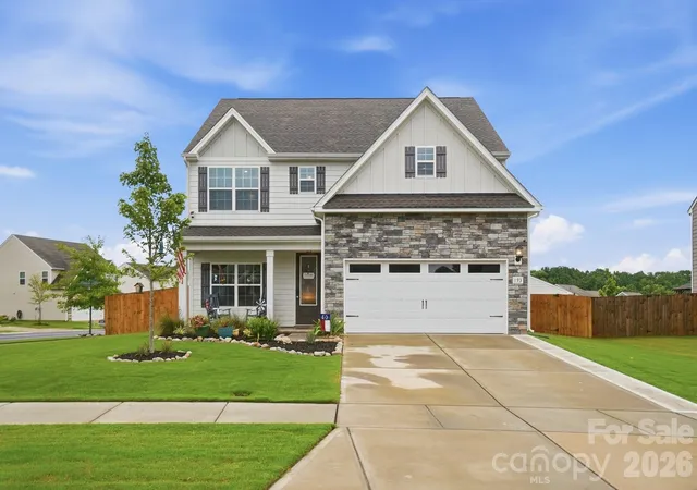 Photo 1 of Single family home for sale at 193 Adams Tree Way, Troutman, NC 28166 | MLS# 4405517 | Listing updated on 2026-09-21