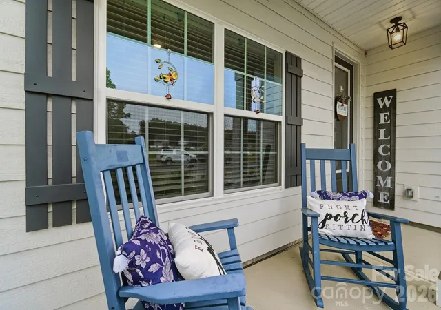 Photo 3 of Single family home for sale at 193 Adams Tree Way, Troutman, NC 28166 | MLS# 4405517 | Listing updated on 2026-09-21