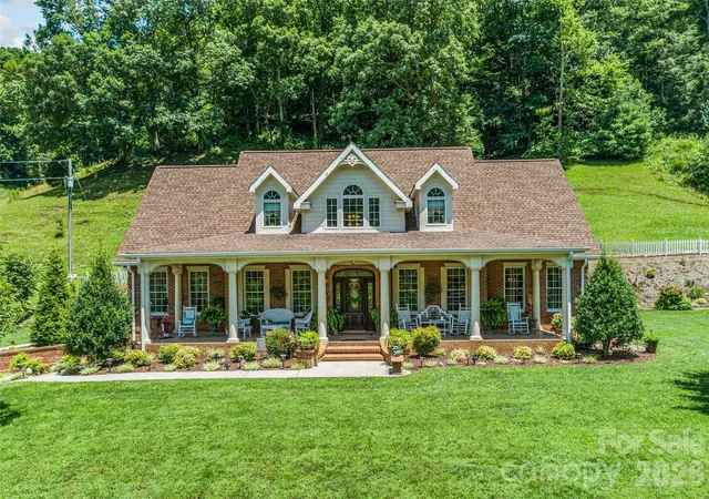 Photo 1 of Single family home for sale at 38 Peterson Ln, Green Mountain, NC 28740 | MLS# 4405533 | Listing updated on 2026-08-07