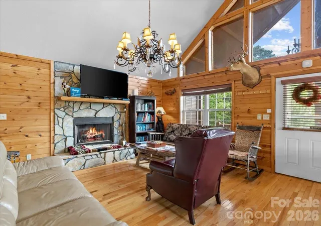 Photo 5 of Single family home for sale at 49 Pinnacle Rd, Burnsville, NC 28714 | MLS# 4405536 | Listing updated on 2026-08-29