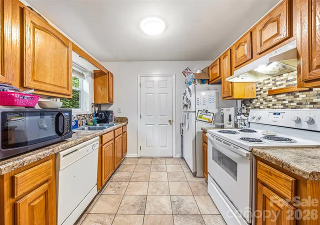 5th image of 214 Short Michigan Ave, Asheville, NC 28806 | MLS# 4405564