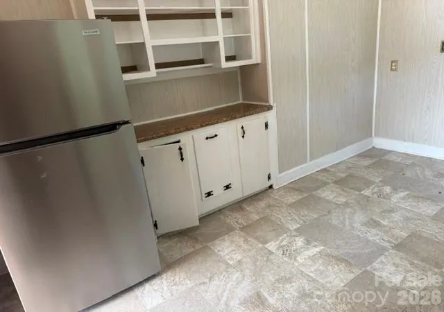 Photo 12 of Single family home for sale at 307 Yancey St, Marion, NC 28752 | MLS# 4405596 | Listing updated on 2026-07-20