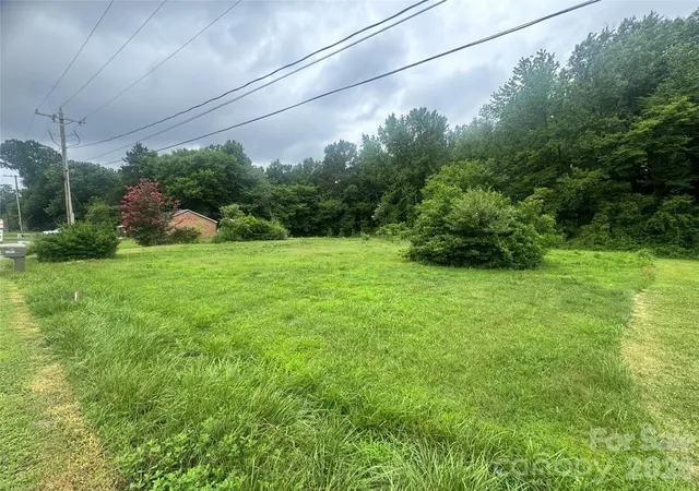 Photo 1 of Land for sale at Lot C W Ave #C, Charlotte, NC 28208 | MLS# 4405615 | Listing updated on 2026-08-25