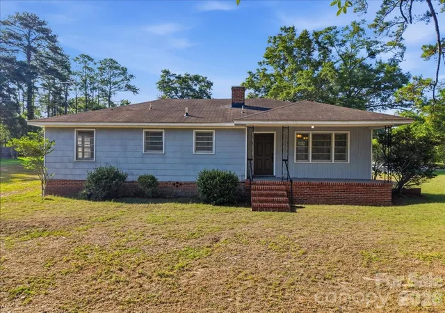 2nd image of 310 Varn St, Walterboro, SC 29488 | MLS# 4405619