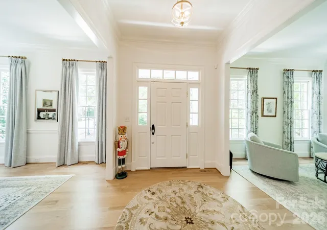 3rd image of 5110 Oxford Crescent Ct, Charlotte, NC 28226 | MLS# 4405621