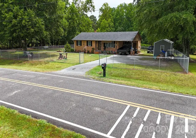 2nd image of 1210 Belwood Lawndale Rd, Lawndale, NC 28090 | MLS# 4405627
